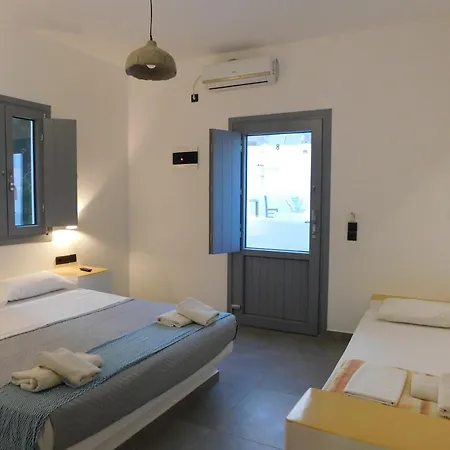 דירה Perissa Centrale Rooms פריסה